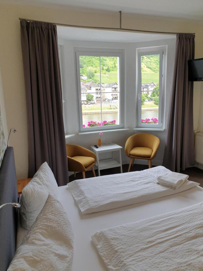 Hotel Haus Burgfrieden Commune fusionnée de Cochem-Land Extérieur photo