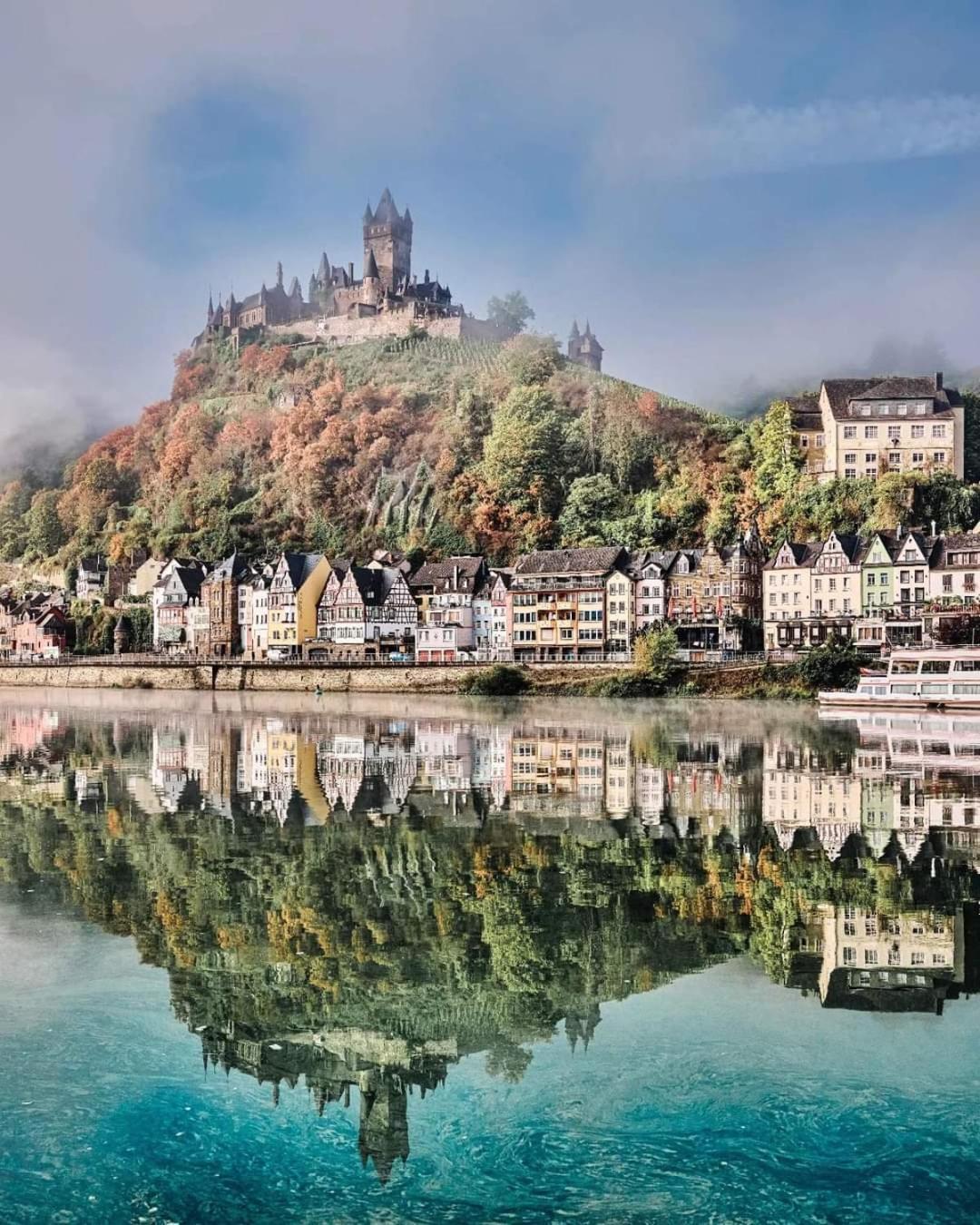 Hotel Haus Burgfrieden Commune fusionnée de Cochem-Land Extérieur photo